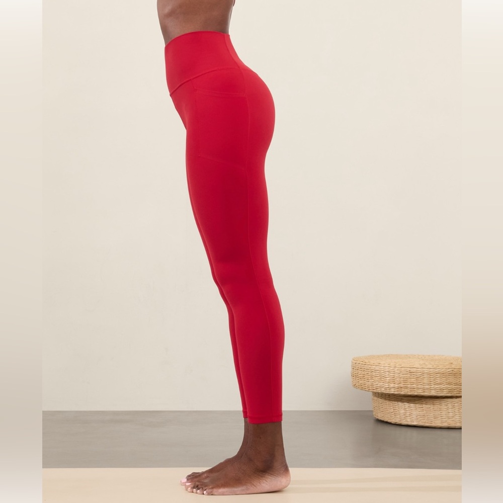 Athleta Salutation Tights - clover berry - size large
